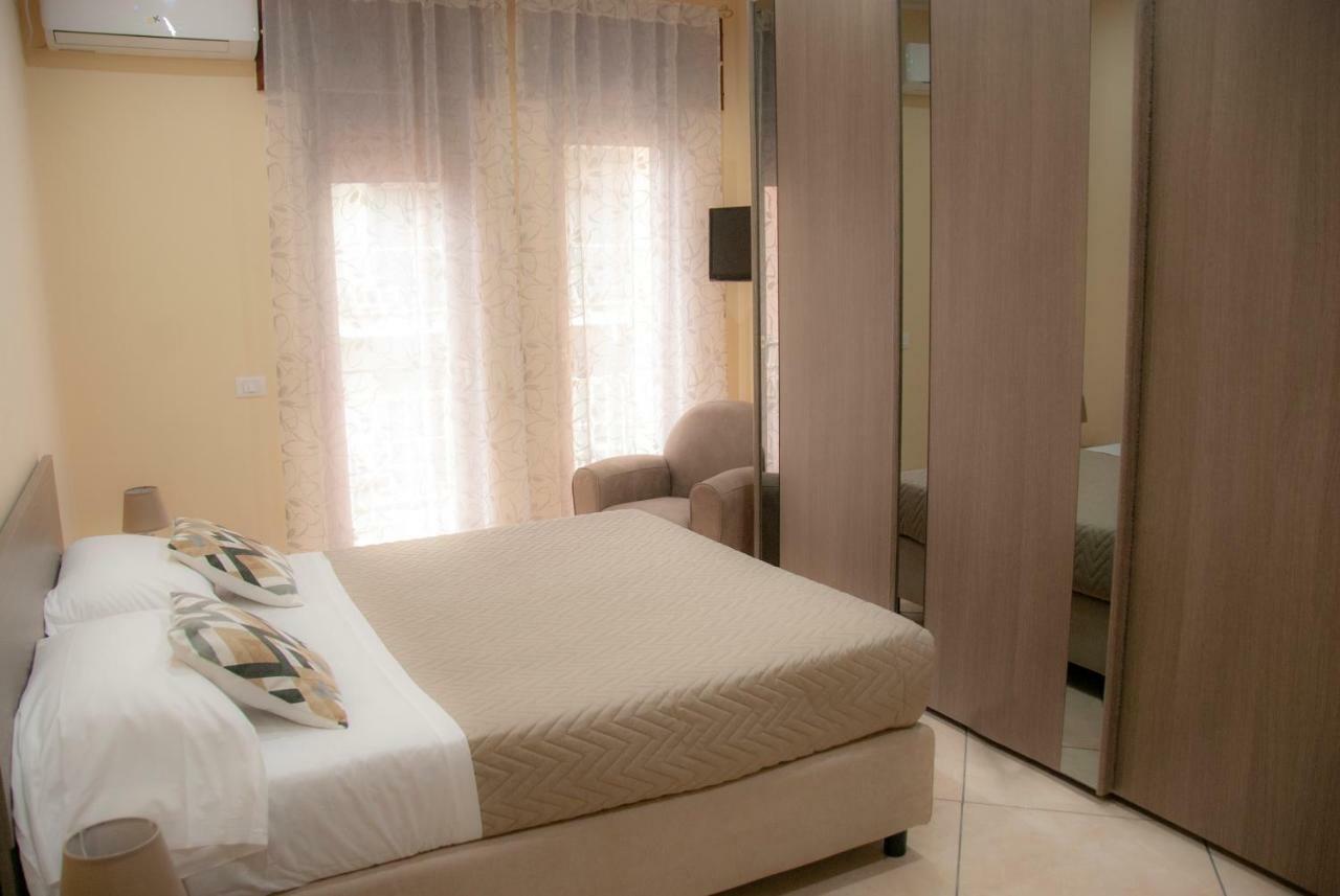 Sorrento Comfort House Con Piscina 外观 照片